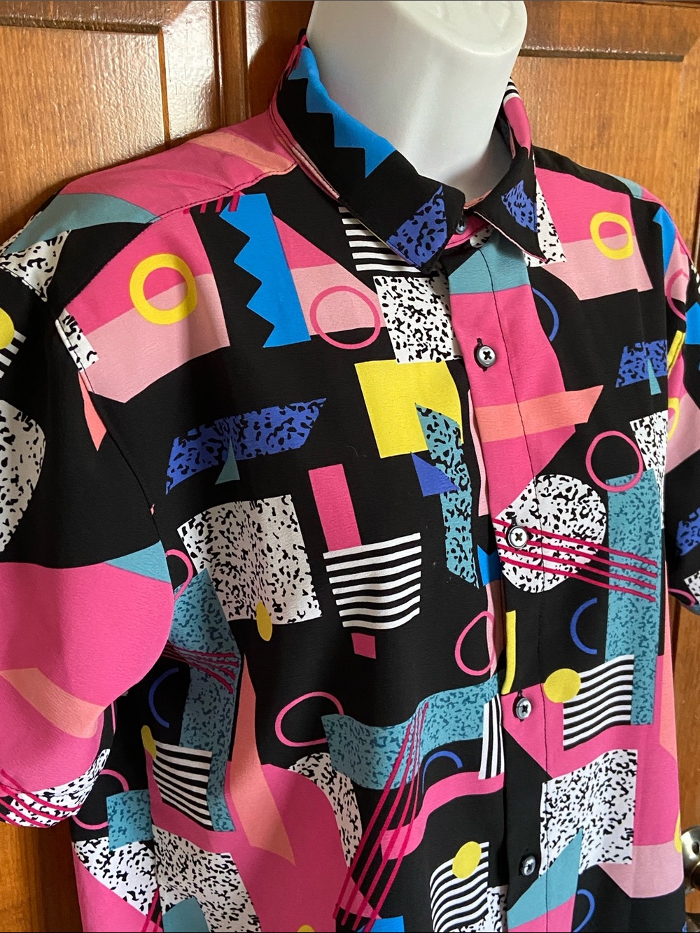 Drill Clothing Company Oh Snap Stretch Retro Geometric Button Down Shirt Small - Picture 3 of 10